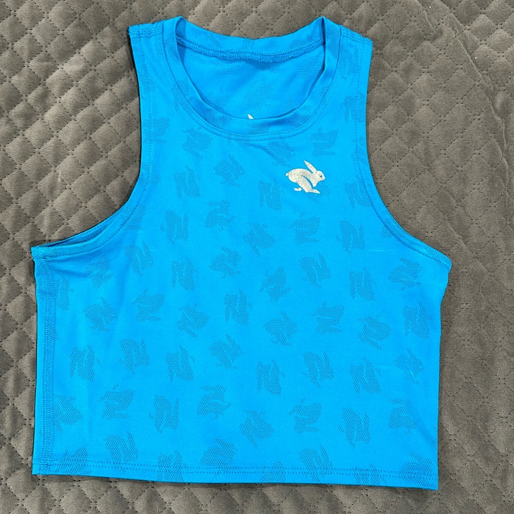 Run in rabbit crop top